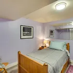 Quiet Denver Apt About 9 Mi To Dtwn Ski, Hike And More!