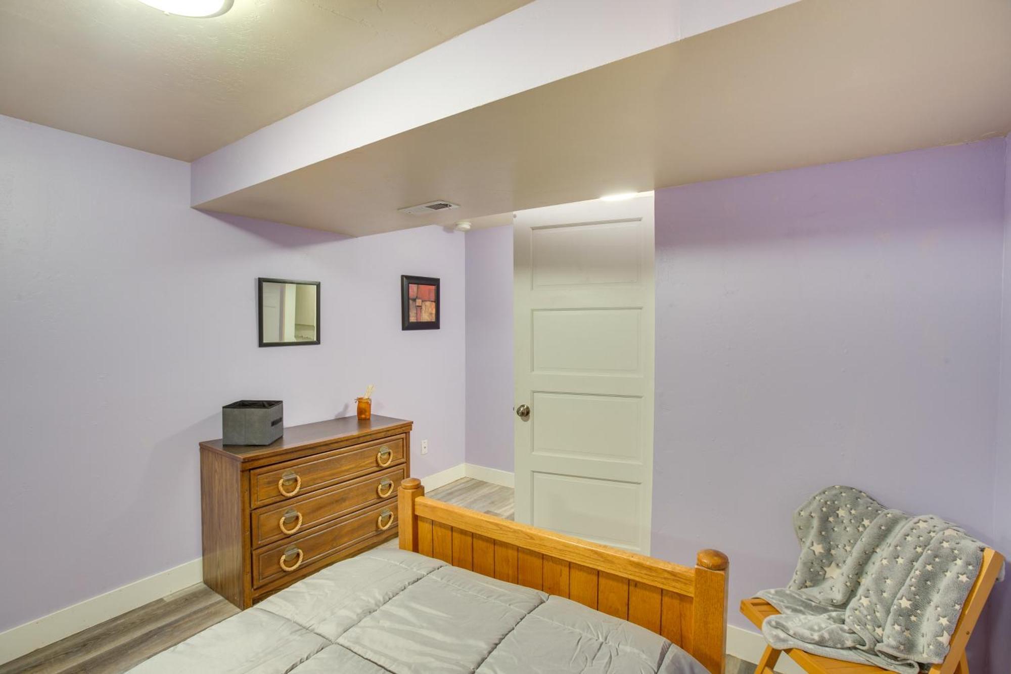 Quiet About 9 Mi To Dtwn Ski, Hike And More! Apartment *