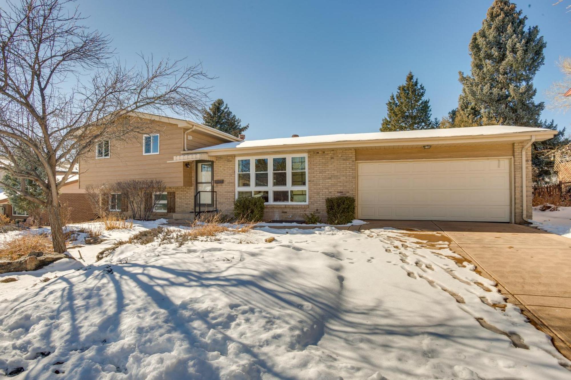 Quiet About 9 Mi To Dtwn Ski, Hike And More! Apartment
